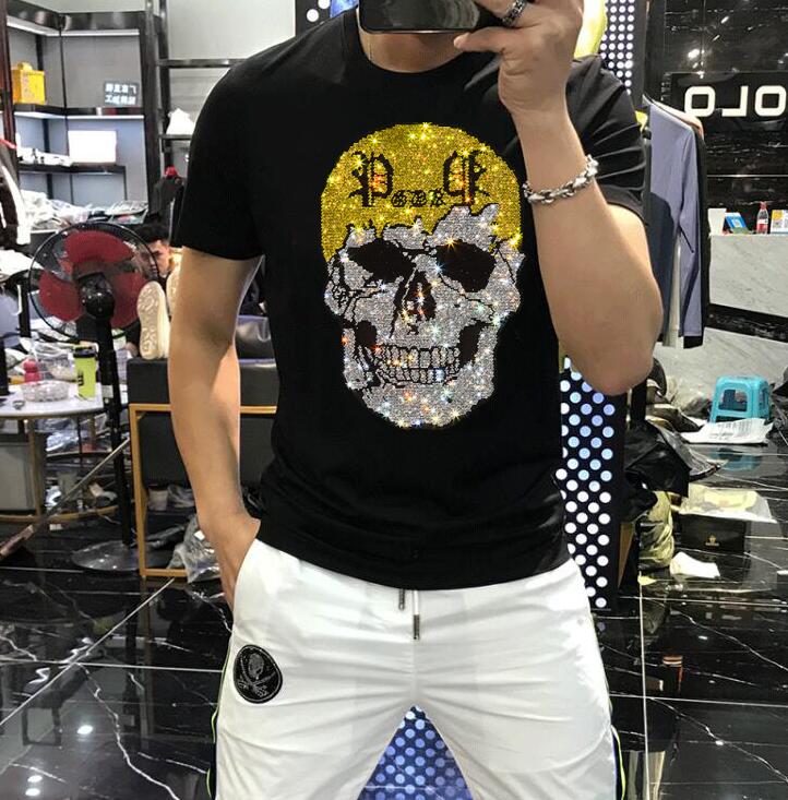 Nieuw Driekleurig T-Shirt Here - Gothic Streetwear Brand recensie en prijs