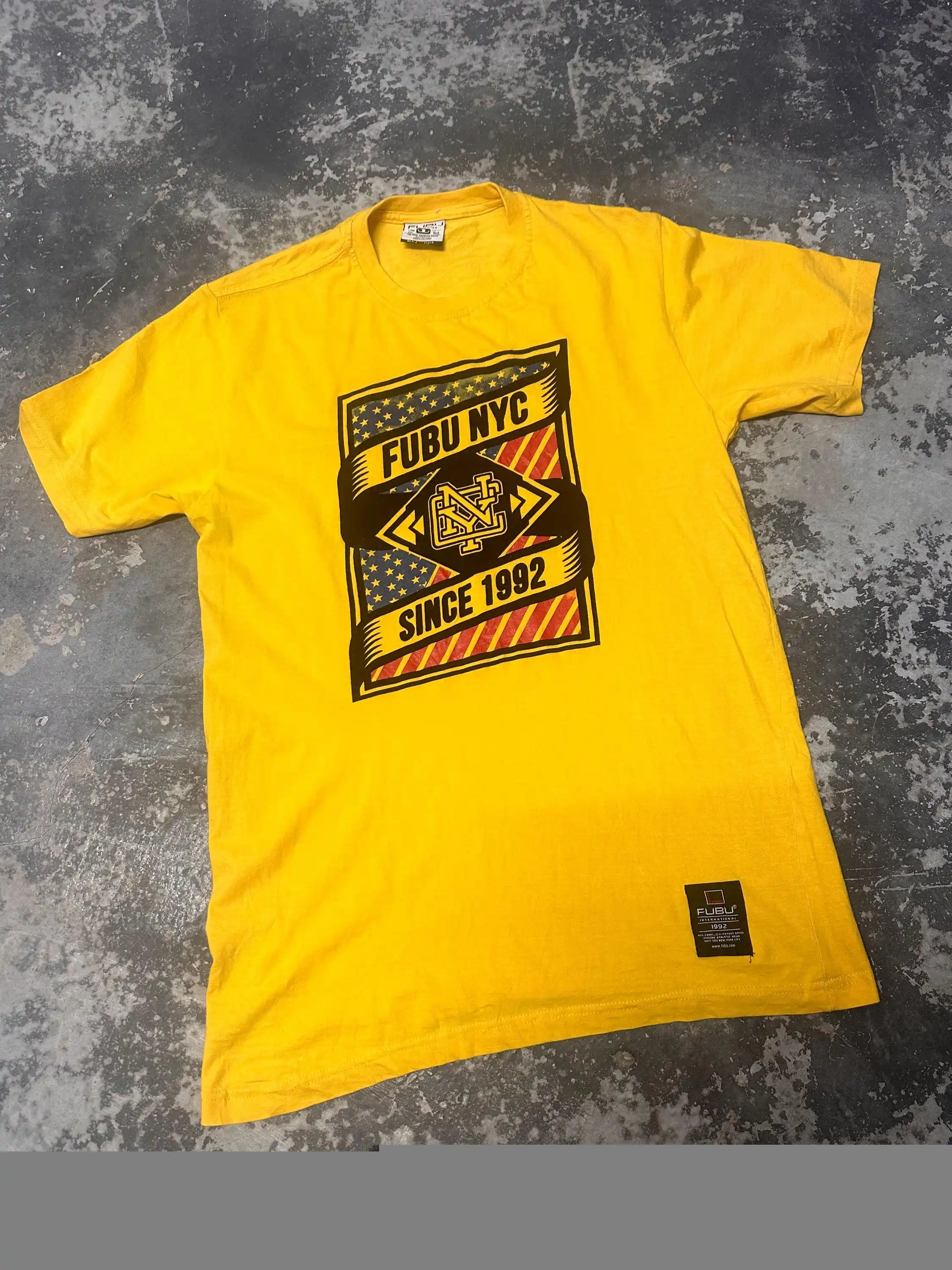 Vintage Fubu New York T-shirt  - Streetwear Brand New York recensie en prijs